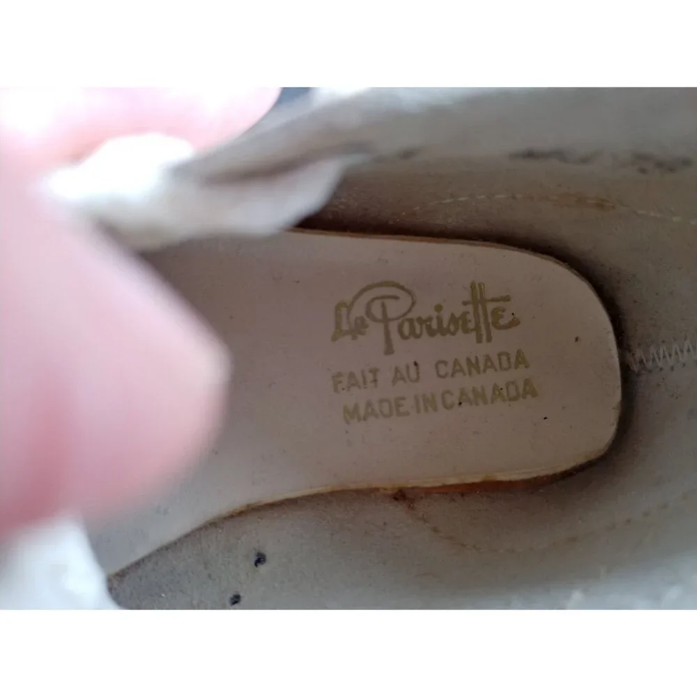 Vintage baby shoes size 3 by La Parisette, 1950s White leather child or doll - Picture 2 of 10